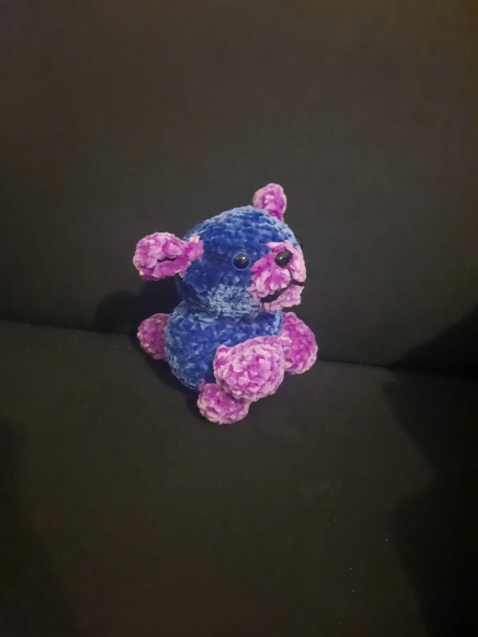 🦦 Galaxie Fantaisie Loutre – Handgehaakt Amigurumi ✨ – photo 5